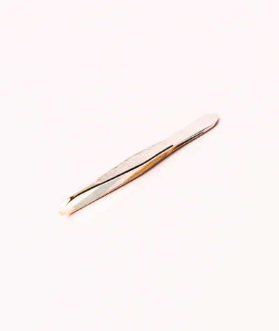 Pensetă pentru sprâncene cu vârf drept (Auriu)