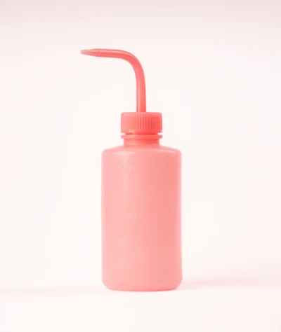 Recipient dozator cu duză pentru lichide 250 ml