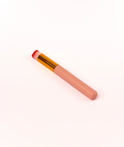 Pensulă cosmetică cu peri sintetici, cap drept